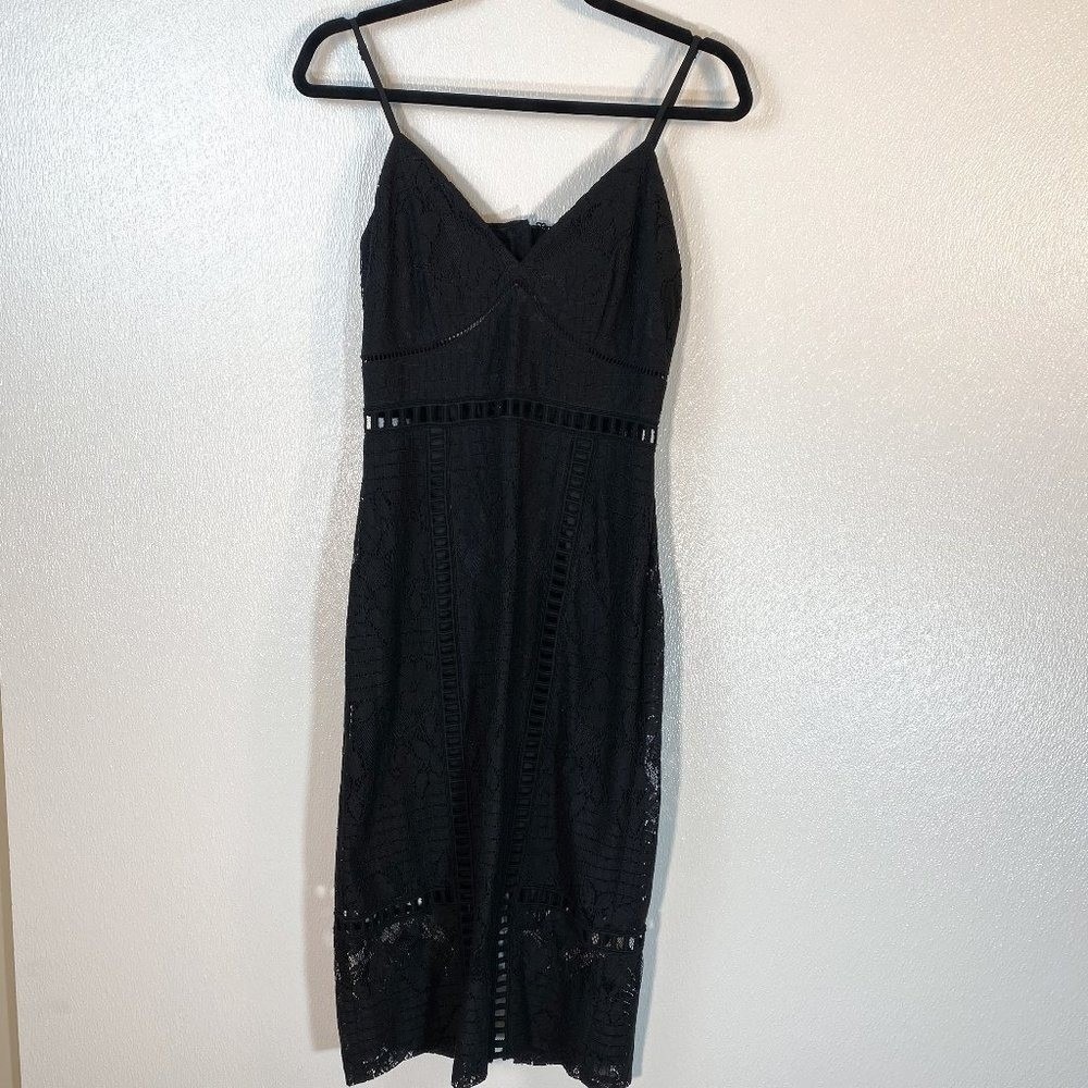 NSR BLACK LACE MIDI‎ DRESS